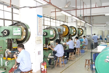 Çin Shenzhen Lunfeng Technology Co., Ltd Şirket Profili