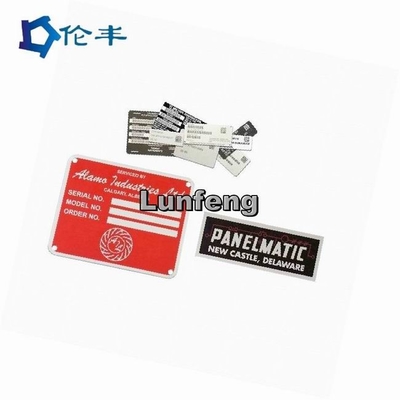 İyi bir fiyat. Metal Etiket Alüminyum İsim Plakası Pantone Boş Logo Zımbalama çevrimiçi